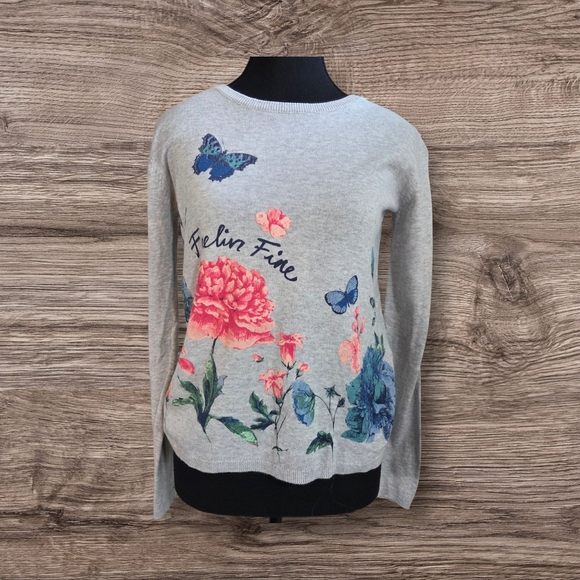 H&M Gray Sweater with Floral and Butterfly Design Size 14 - Picture 1 of 5